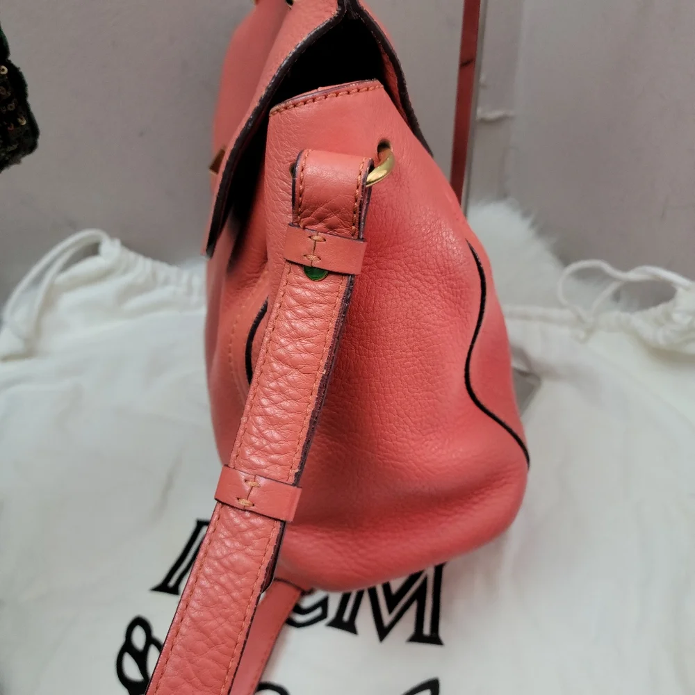 MCM Coral Leather Handbag - Picture 7 of 16